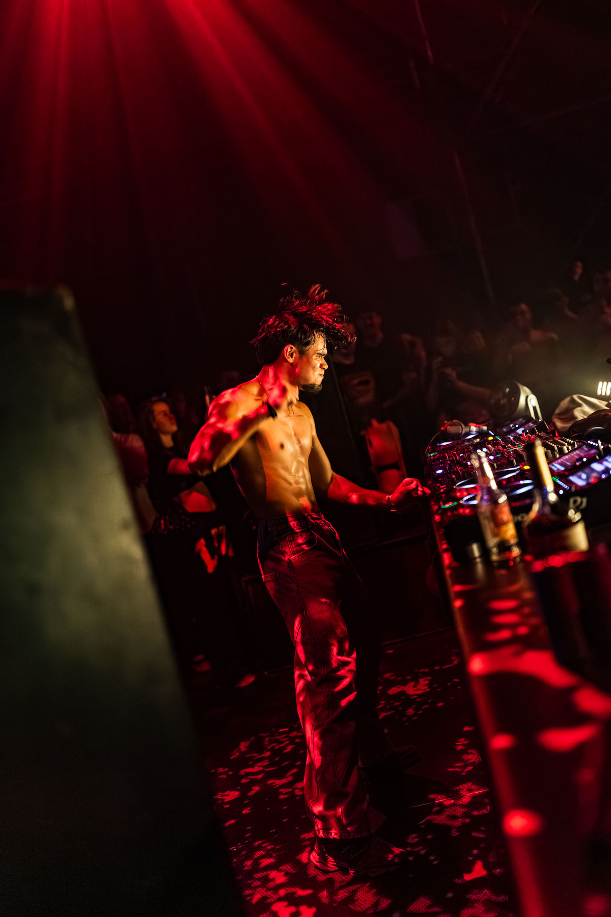 Loading... just a sec